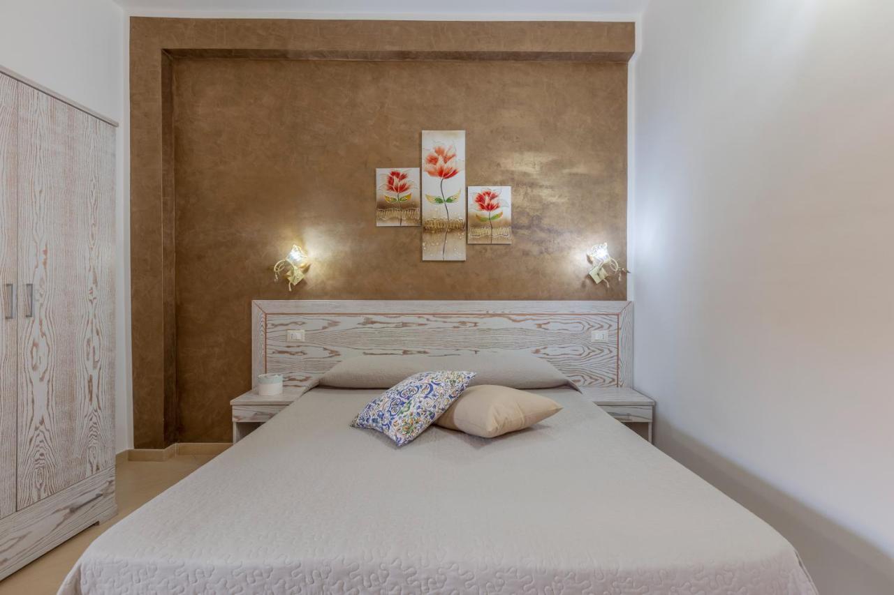 マカリ Terra Del Sole Bed & Breakfast エクステリア 写真